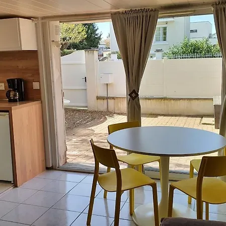 Logement Amboise Centre Avec Terrasse Privee Buitenkant foto
